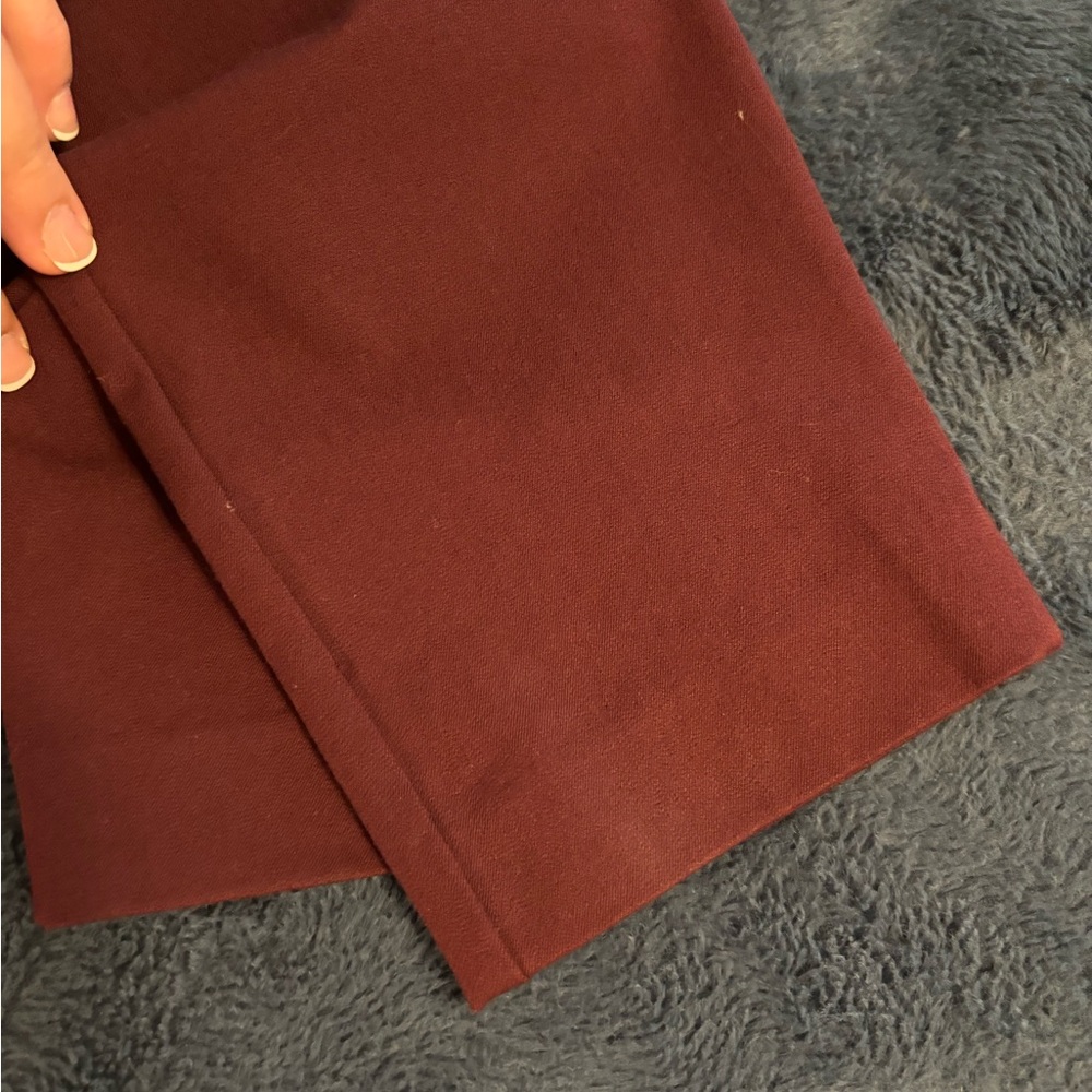 Old navy pixie pants - Picture 5 of 8